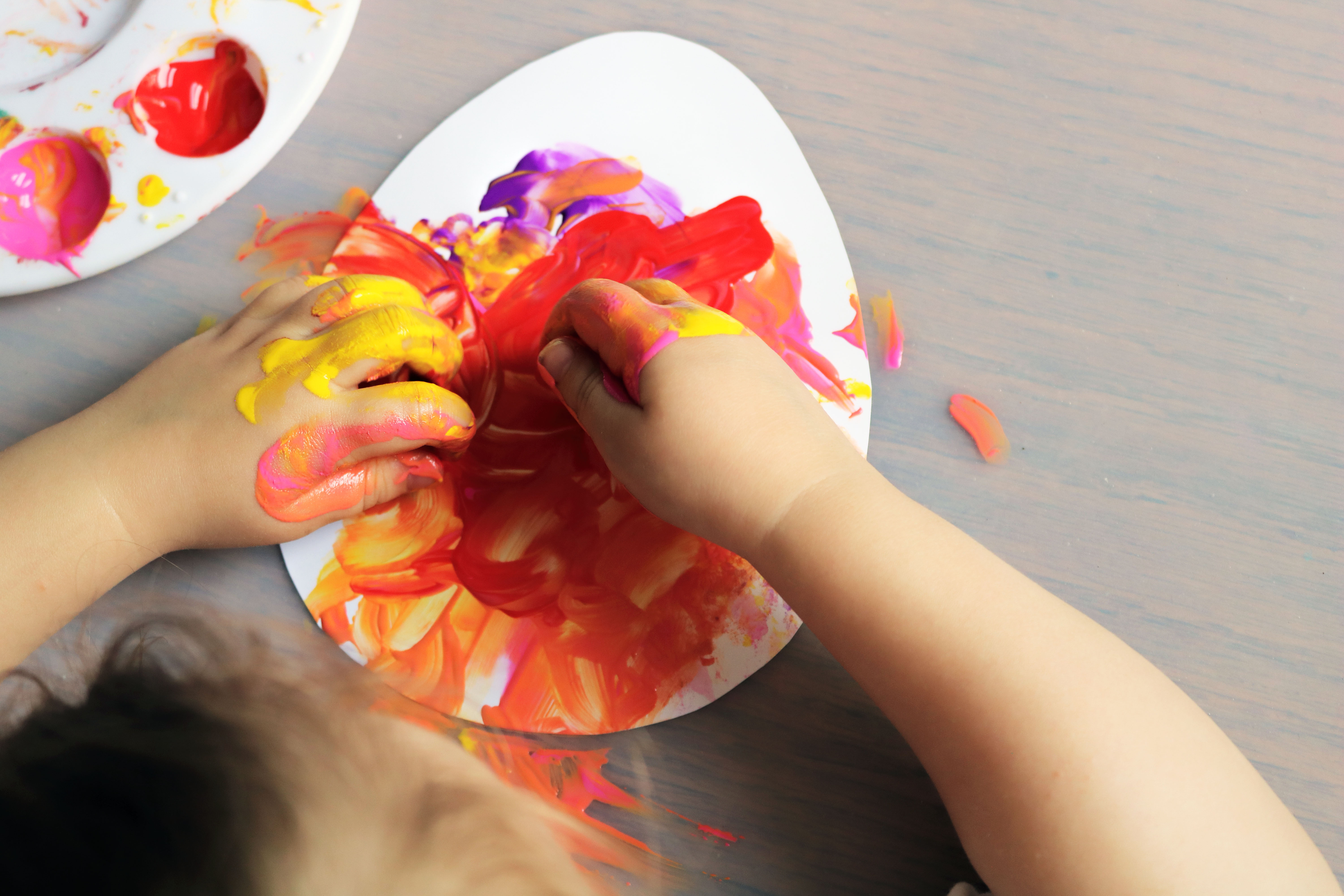 Easter eggs with finger paints